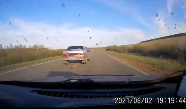 В Иркутской области во время погони за пьяным водителем стреляли по колёсам 