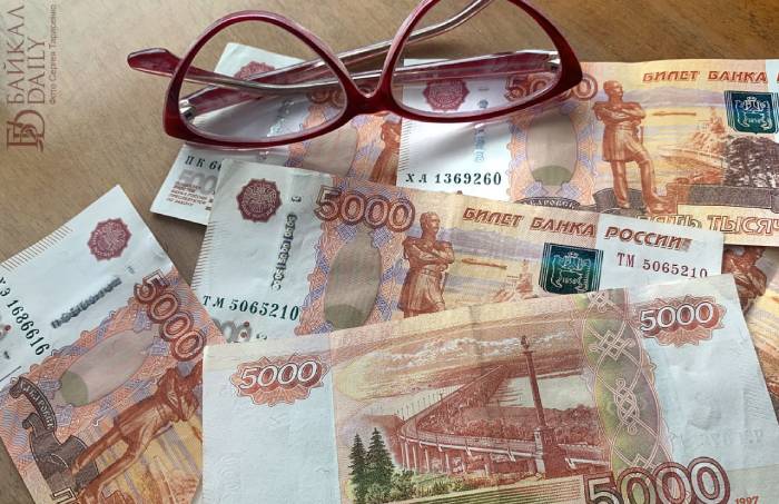 Сварщик из Братска перевёл мошенникам почти два миллиона рублей