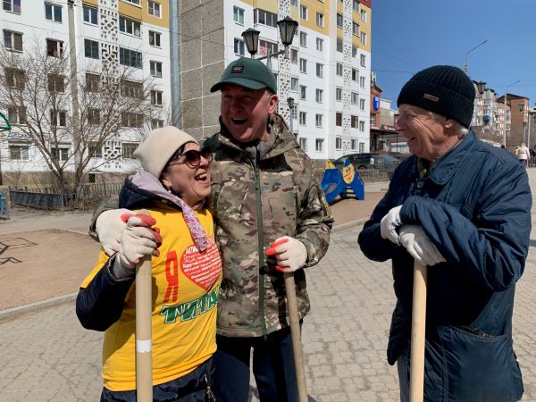Люди были счастливы: в Улан-Удэ привели в порядок бульвар на улице Сенчихина