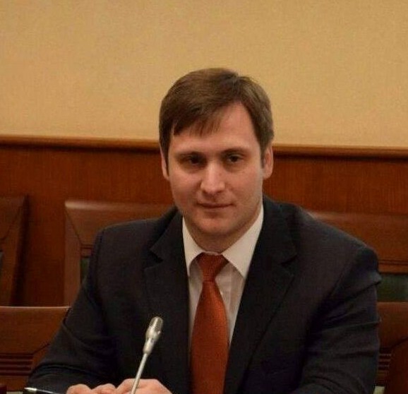 Зам министра здравоохранения мо