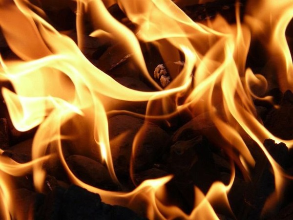 В Бурятии мужчина обгорел на пожаре