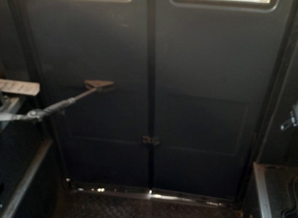 В Бурятии сельчане задыхаются в пыльных автобусах