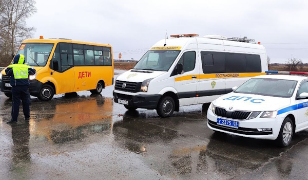 В Бурятии продолжают проверять водителей автобусов