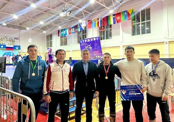 Борец из Бурятии выиграл всероссийский турнир в Якутии