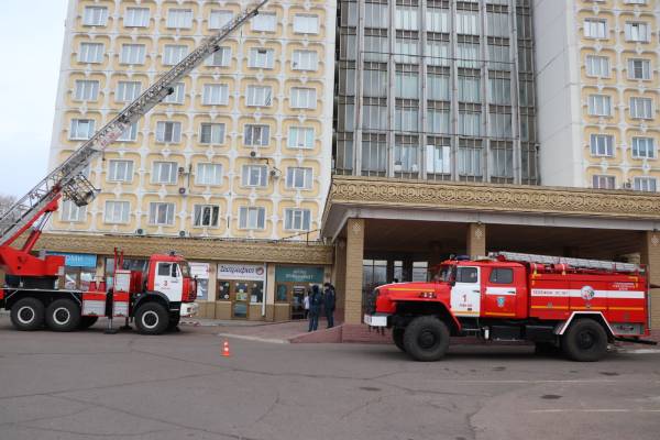 В Улан-Удэ пожарные «тушили» «Бурятию»