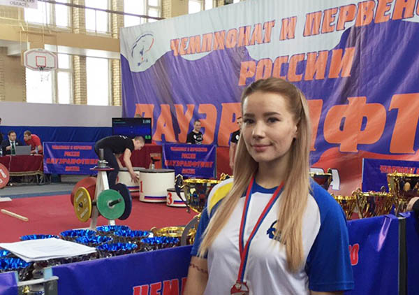 Спортсменка из Бурятии стала чемпионом России по пауэрлифтингу