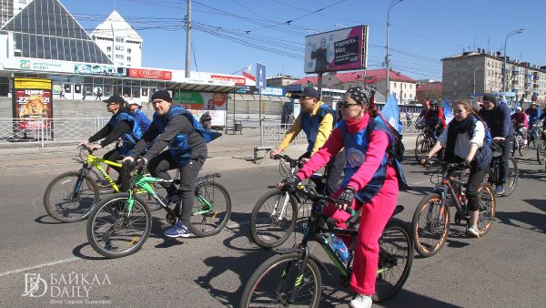 В Улан-Удэ прошёл 12-й велопробег «Звезда Победы»