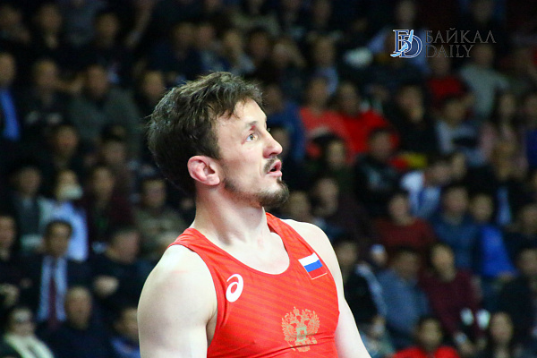Александр Богомоев вышел в финал турнира Гран-при «Иван Ярыгин» 
