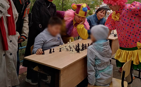 В Улан-Удэ запущен проект «Шахматы летом»