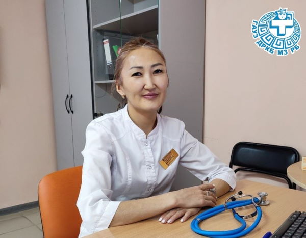 «2-3 маленьких мандарина»: В Улан-Удэ врач дала рекомендации по питанию детей в праздники