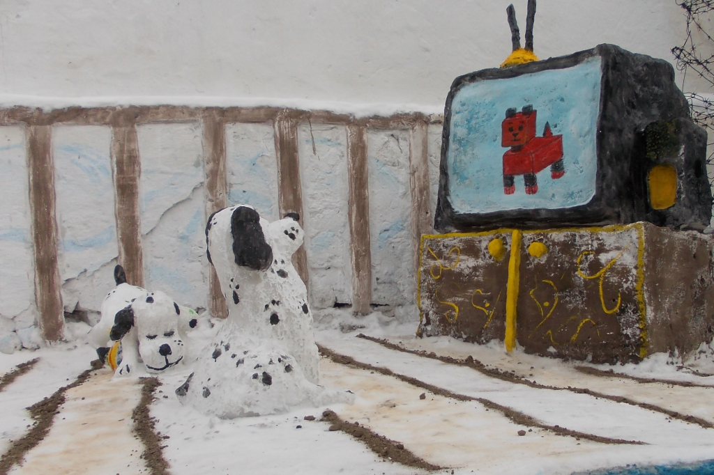 В Бурятии прошёл конкурс снежных скульптур среди осуждённых 