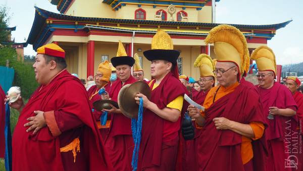 В Бурятии отмечают один из главных буддийских праздников 