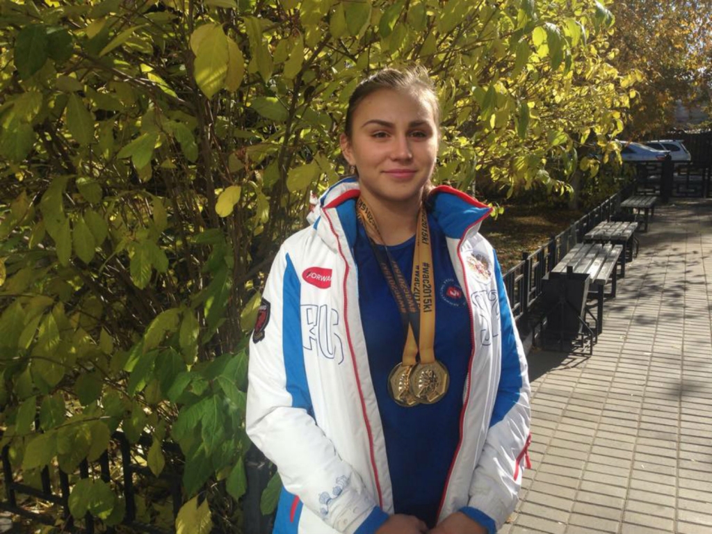 Улан-удэнка завоевала «золото» первенства мира по армрестлингу 