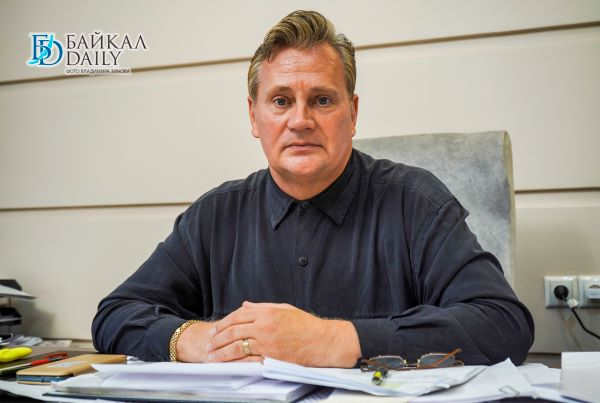 Худрук Русдрама: В спектакле я решил сделать три финала