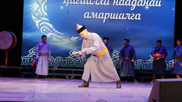 В Улан-Удэ состоялись турниры по бурятским играм и видам спорта
