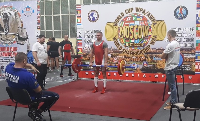 Улан-удэнец стал чемпионом мира по армлифтингу