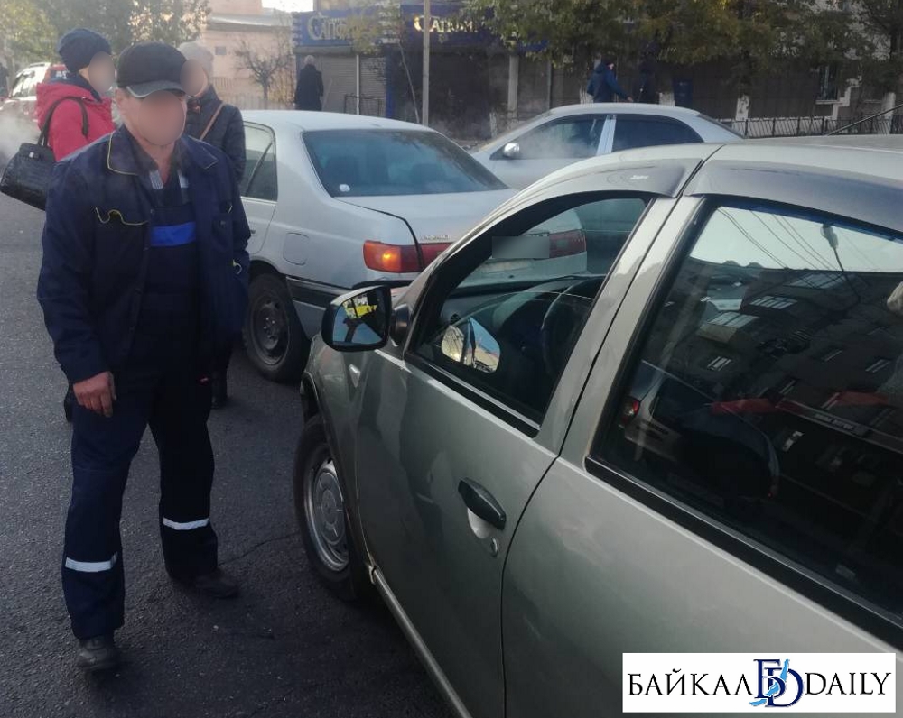 Неуступчивый водитель спровоцировал пробку в Улан-Удэ