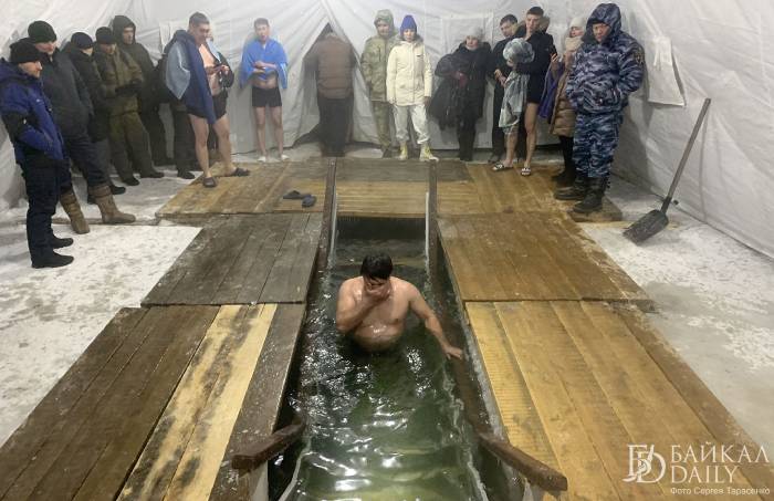 Несколько тысяч улан-удэнцев окунутся в крещенскую купель 