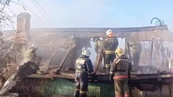 В Улан-Удэ при пожаре в частном доме погиб мужчина