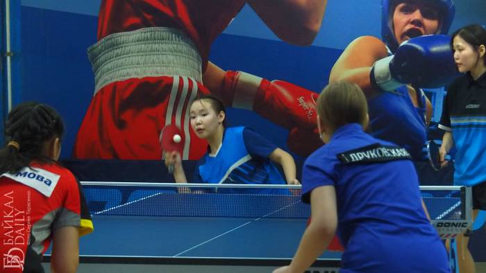 В Улан-Удэ проходит первенство ДФО по настольному теннису