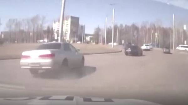 В Иркутске женщина 33 раза нарушила ПДД, скрываясь от полиции 