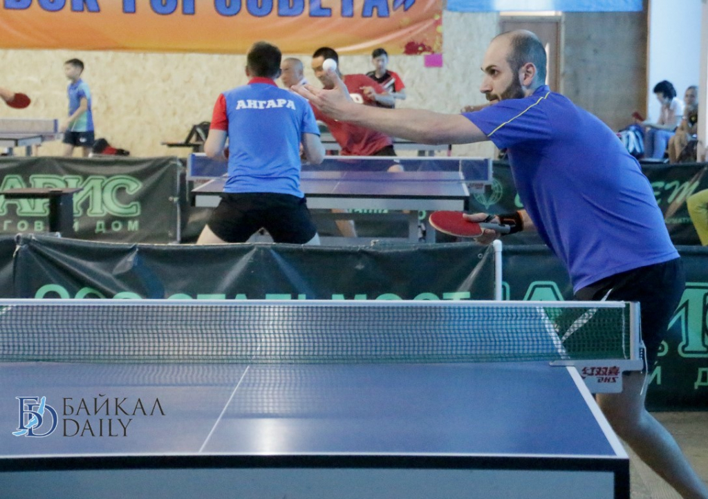 В Улан-Удэ прошёл турнир по настольному теннису «Кубок горсовета»: фоторепортаж