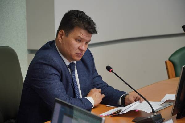 Улан-удэнский депутат Белоусов: «Вы хотя бы разберитесь, кто там у вас ответственный?»