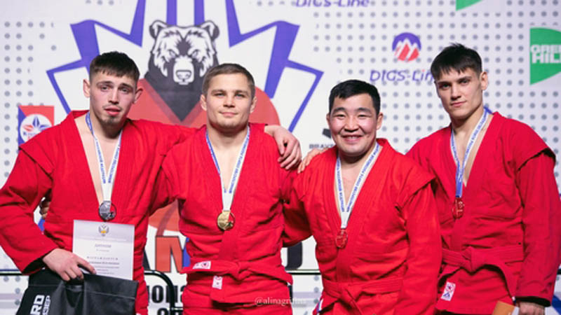 Самбист из Бурятии стал призёром чемпионата России