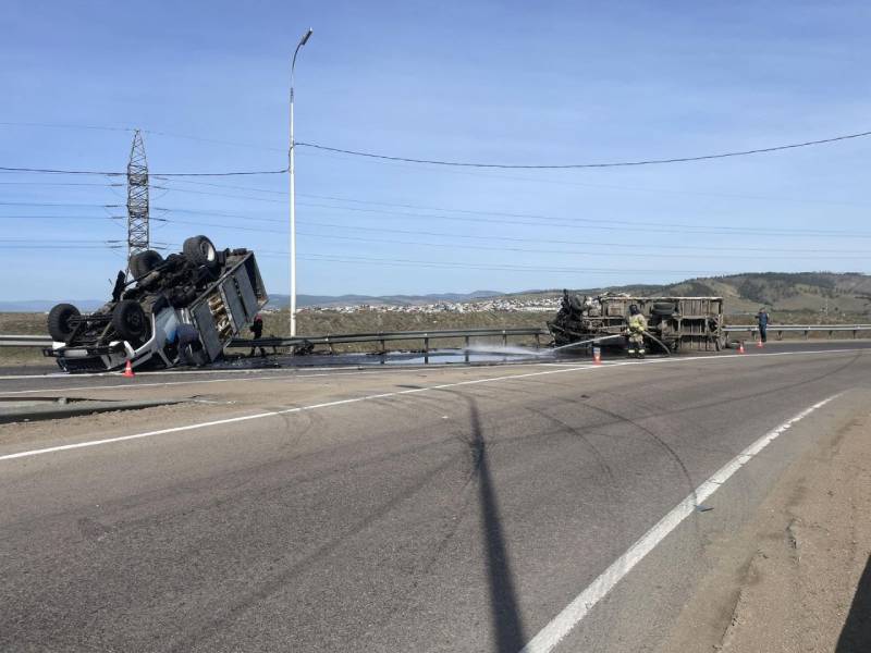 В Улан-Удэ водитель грузовика пытался сбежать с места ДТП