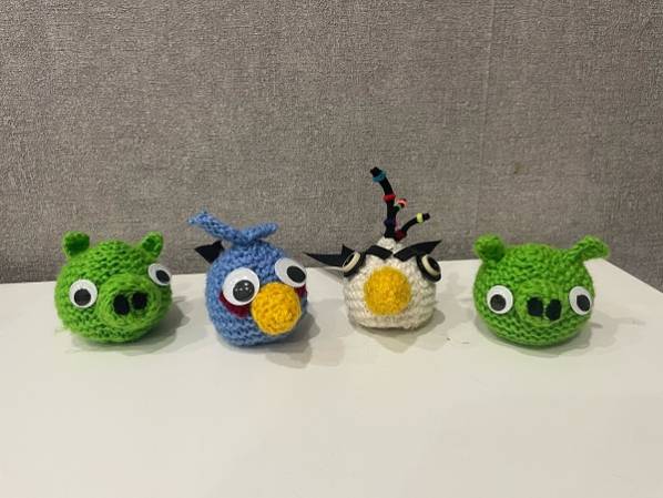 Экс-депутат из Бурятии начала вязать персонажей Angry Birds