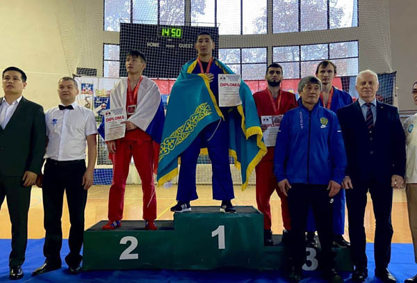 Спортсмены Бурятии взяли 8 медалей чемпионата мира по универсальному бою