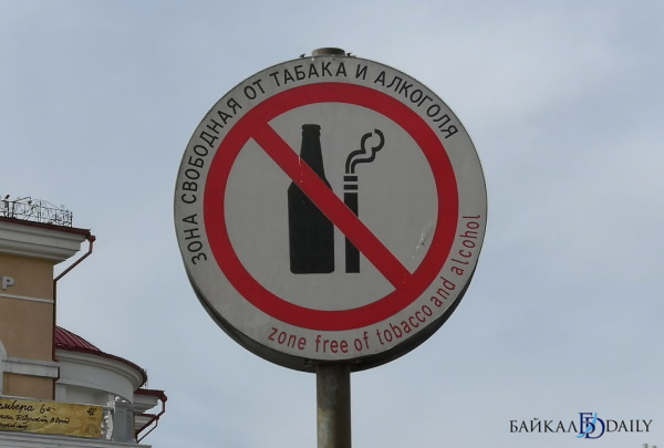 «Пьют и женщины, и дети»: В Бурятии просят сухой закон для села 