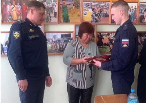Военного из Бурятии посмертно наградили медалью Суворова