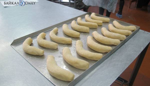 В селе Бурятии старшеклассники взбунтовались против столовской еды