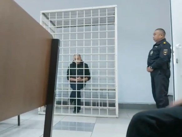 В Улан-Удэ суд отправил Дмитрия Хараева под домашний арест