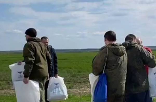 Ещё двое участников СВО из Бурятии вернулись из плена на Украине