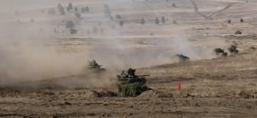 В Бурятии военные повышают мастерство вождения боевых машин