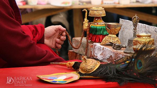 Единственный лама принял в Бурятии около трёх тысяч военных