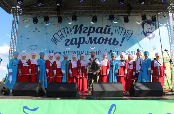 Хор из Бурятии стал дипломантом фестиваля «Играй, гармонь»