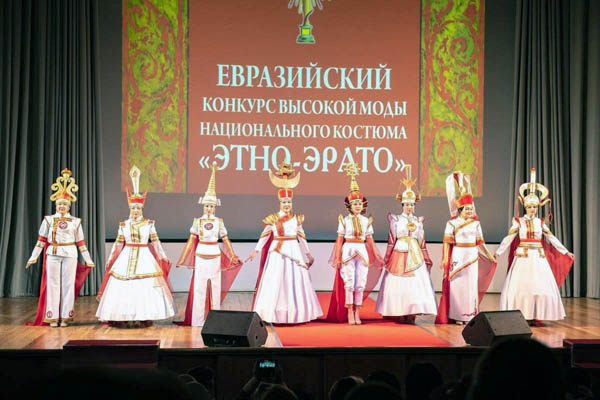 Театр моды из Бурятии победил на Евразийском конкурсе