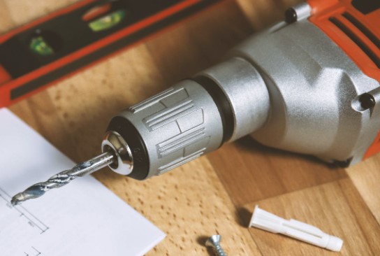 Житель Бурятии украл инструменты с бывшего места работы