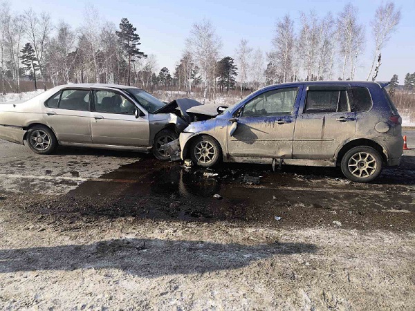 В Иркутской области в лобовом ДТП погибли два человека