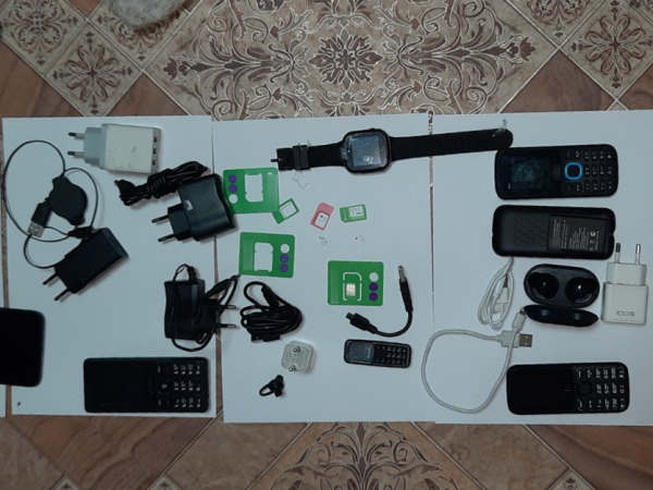 В Забайкалье мотоциклист перебросил свёрки с телефонами в колонию