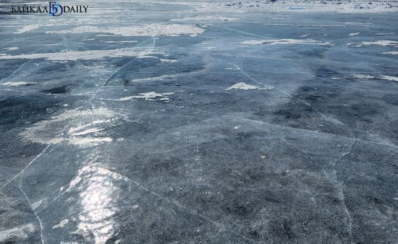 МЧС: Выход на лёд Байкала смертельно опасен 