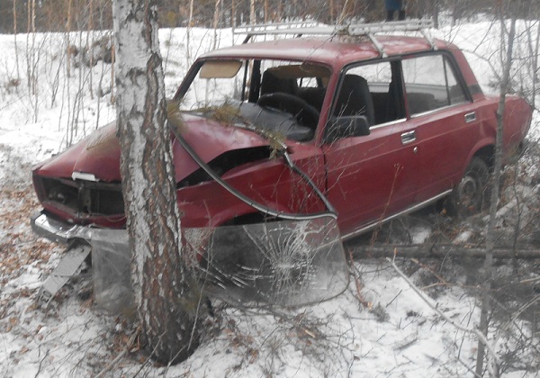 В Бурятии в «пьяном» ДТП пострадали водитель и пассажирка