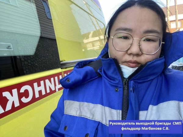 В Улан-Удэ бригада скорой спасла семью от пожара