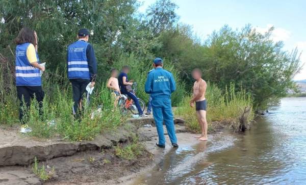 В Улан-Удэ возле рек нашли 15 детей без сопровождения взрослых 