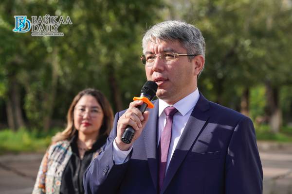 Глава Бурятии показал по итогам августа умеренный рост на «Бирже губернаторов»