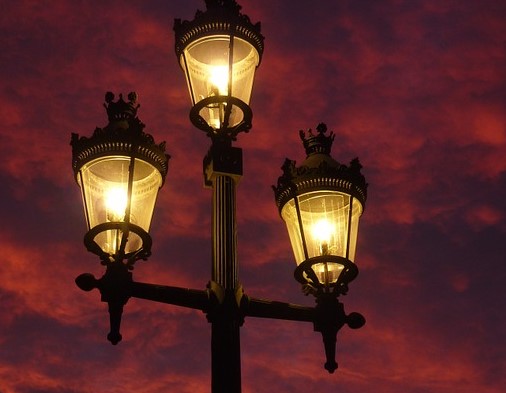 В Улан-Удэ проверяют уличное освещение  