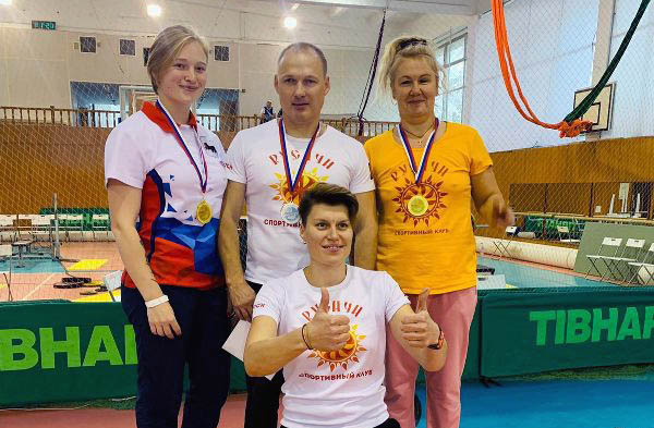 Иркутские пауэрлитферы взяли 4 медали чемпионата России